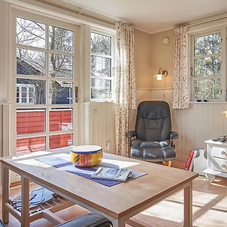 Tatil Evi 4 Person In Ronne-by Traum